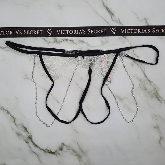 Lace and Pearl Strand Crotchless V String Panty Open Back Victorias Secret - Picture 5 of 10